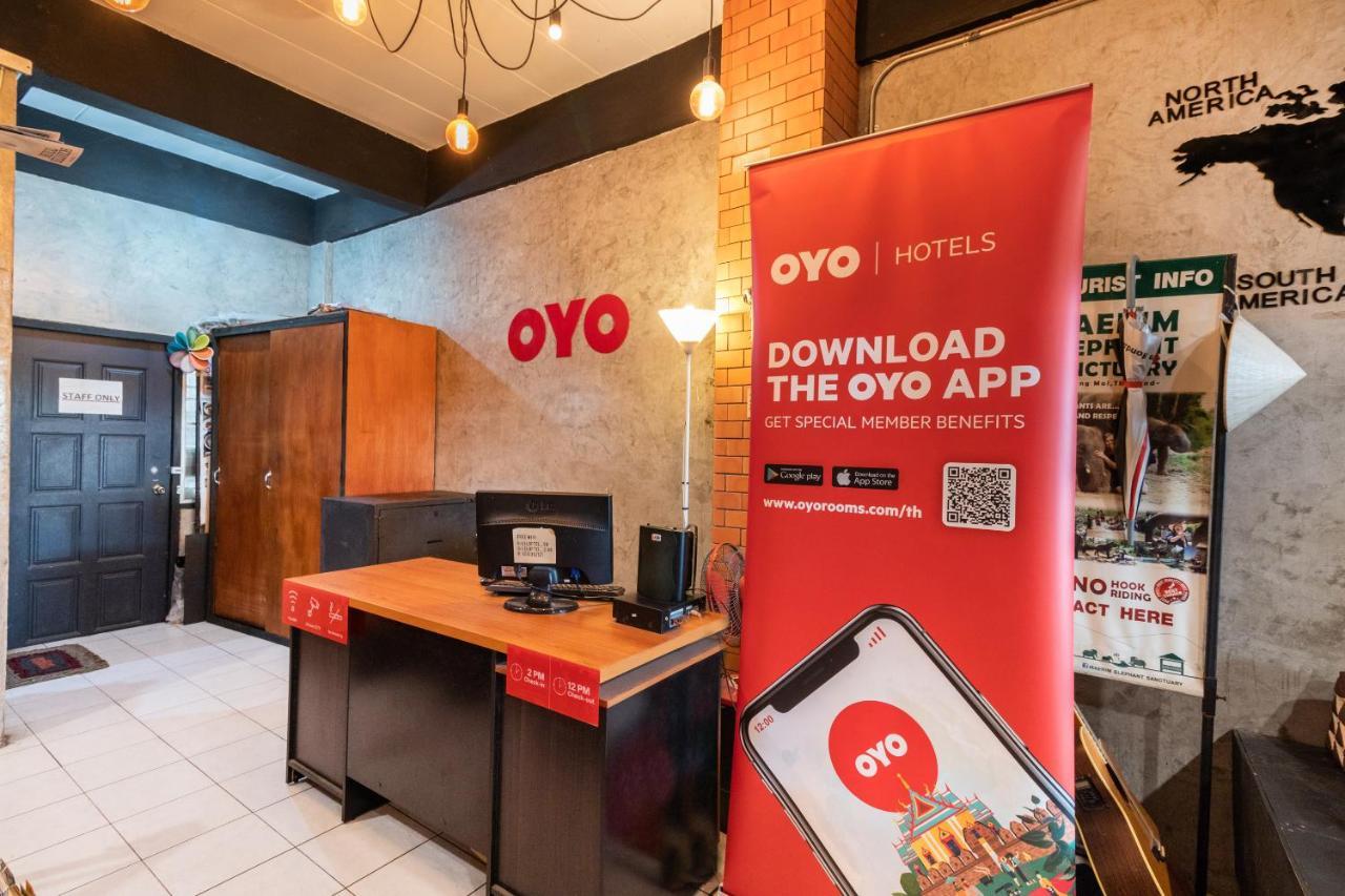Oyo 677 Le Loftel Hostel Chiang Mai Bagian luar foto